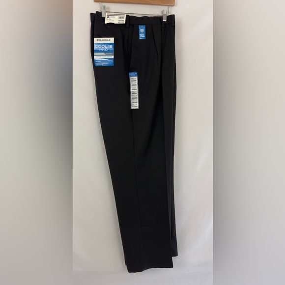 HAGGAR Cool 18Pro Black Classic Fit, Pleat Front Hidden Expand.Waistband… - Picture 11 of 15
